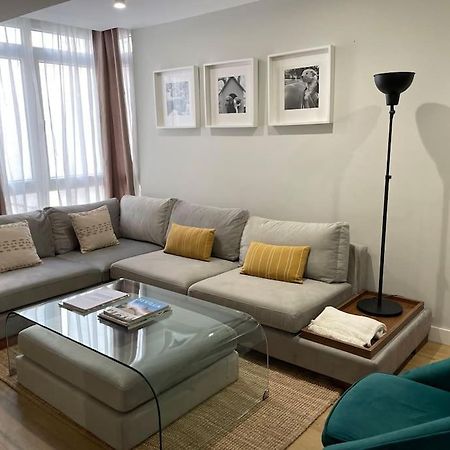 Apartamento Velarde-Maestranza Apartman Sevilla Kültér fotó